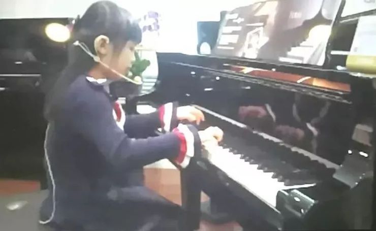 人生就是博特邀艺术家白志娴