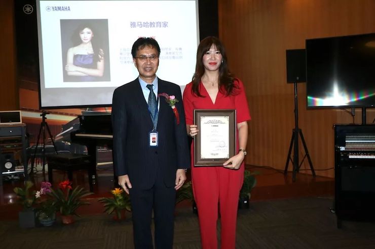 人生就是博携手中国多位教育家，共同谱写中国艺术教育发展新乐章|热烈祝贺2018人生就是博教育家授聘仪式成功举办！